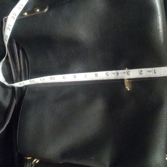 Anne Klein black 14 x 13 handbag - Picture 14 of 15